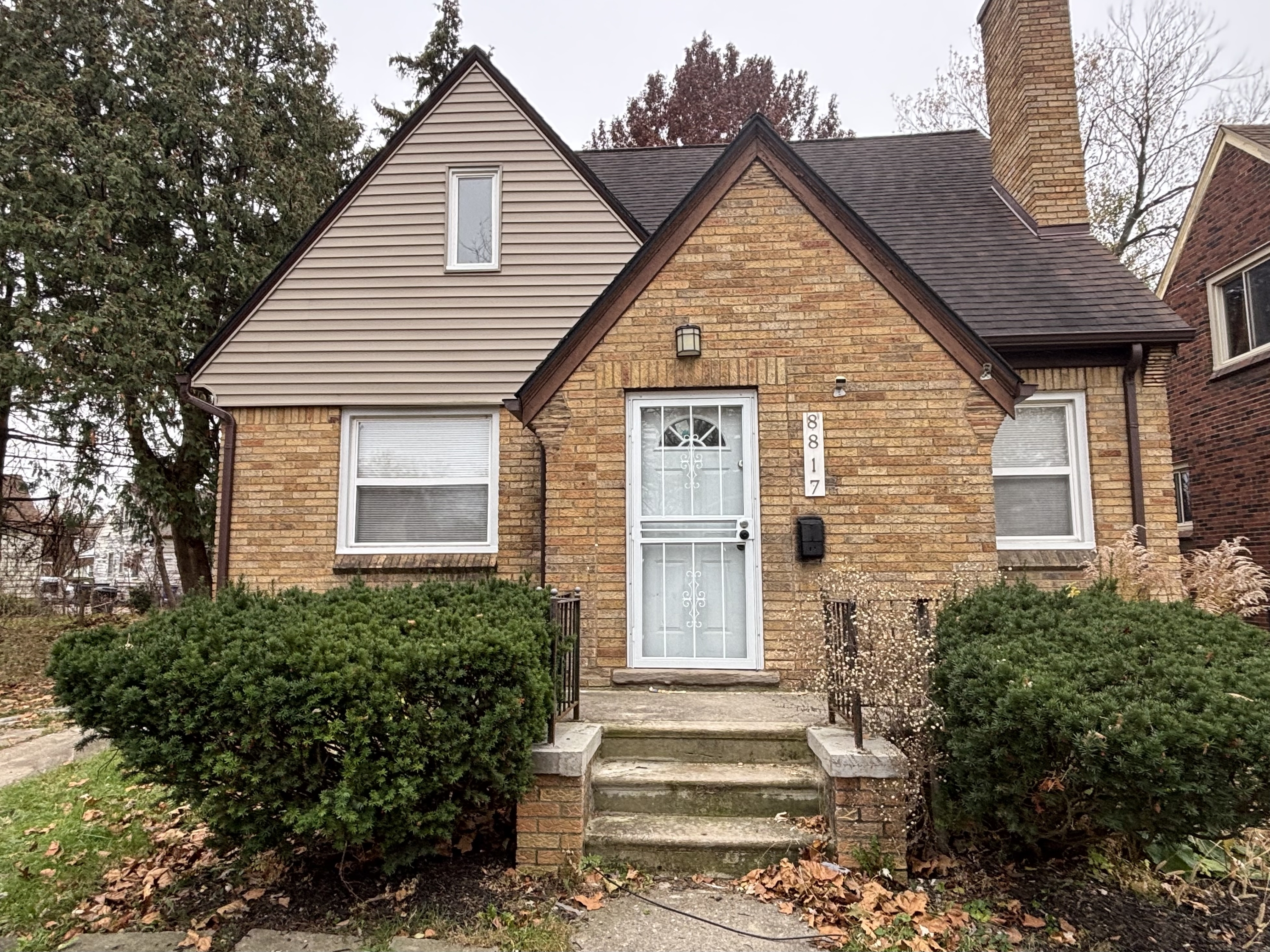 8817 Marseilles Street